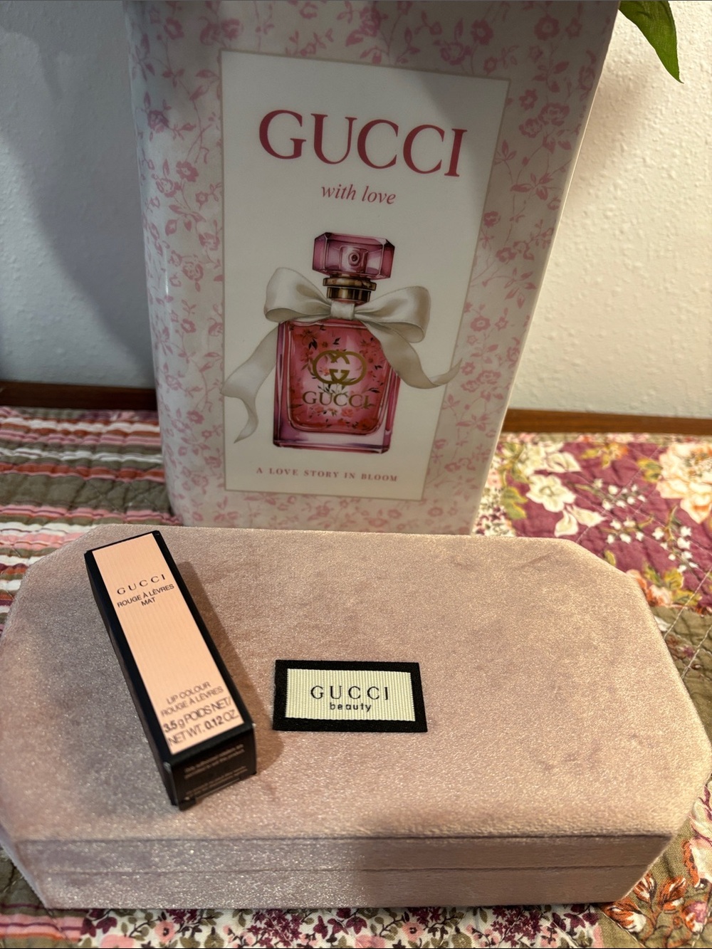 Gucci Lip Color no. 120 Sonia Light Beige, Rouge à Lèvres Mat Lipstick*in box